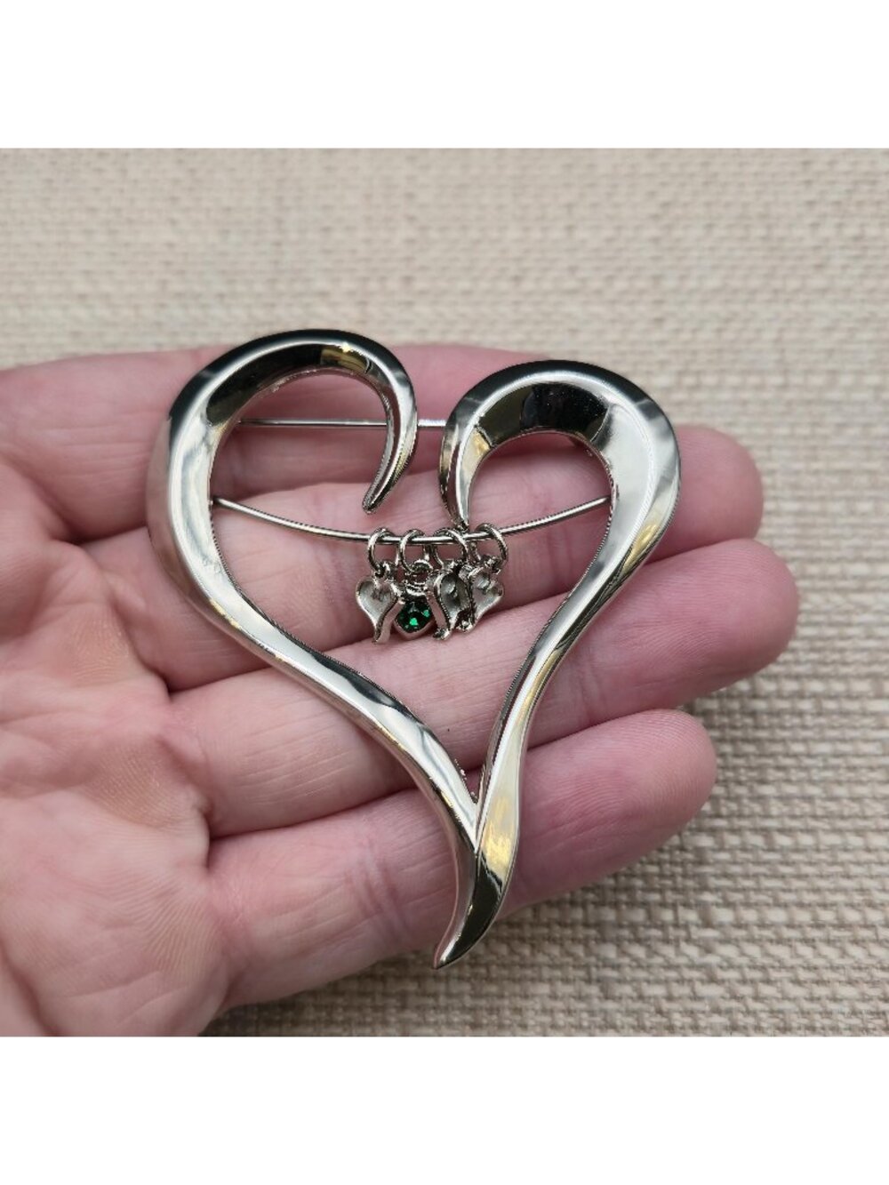 Vintage Open Ribbon Heart Brooch with Green Rhinestone Dangle B1554
